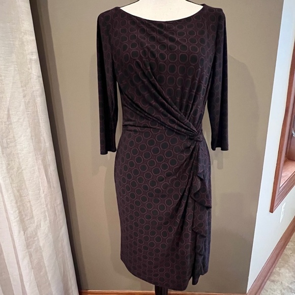 Lauren Ralph Lauren Dresses & Skirts - Lauren Ralph Lauren Sheath Geometric Black & Red Rouched Ruffle Dress, Size 12P